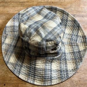 Free People Plaid Bucket Hat - Gray and Cream